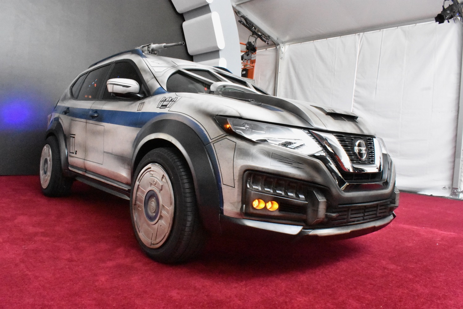 Nissan Rogue Millennium Falcon show car