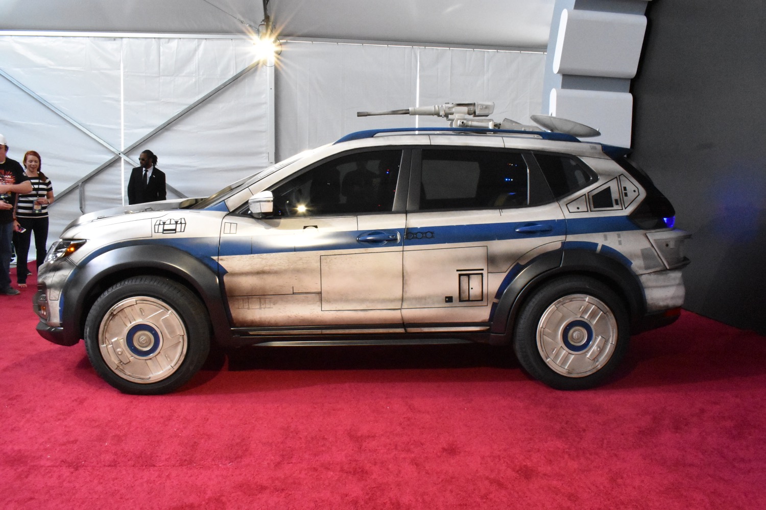 Nissan Rogue Millennium Falcon show car