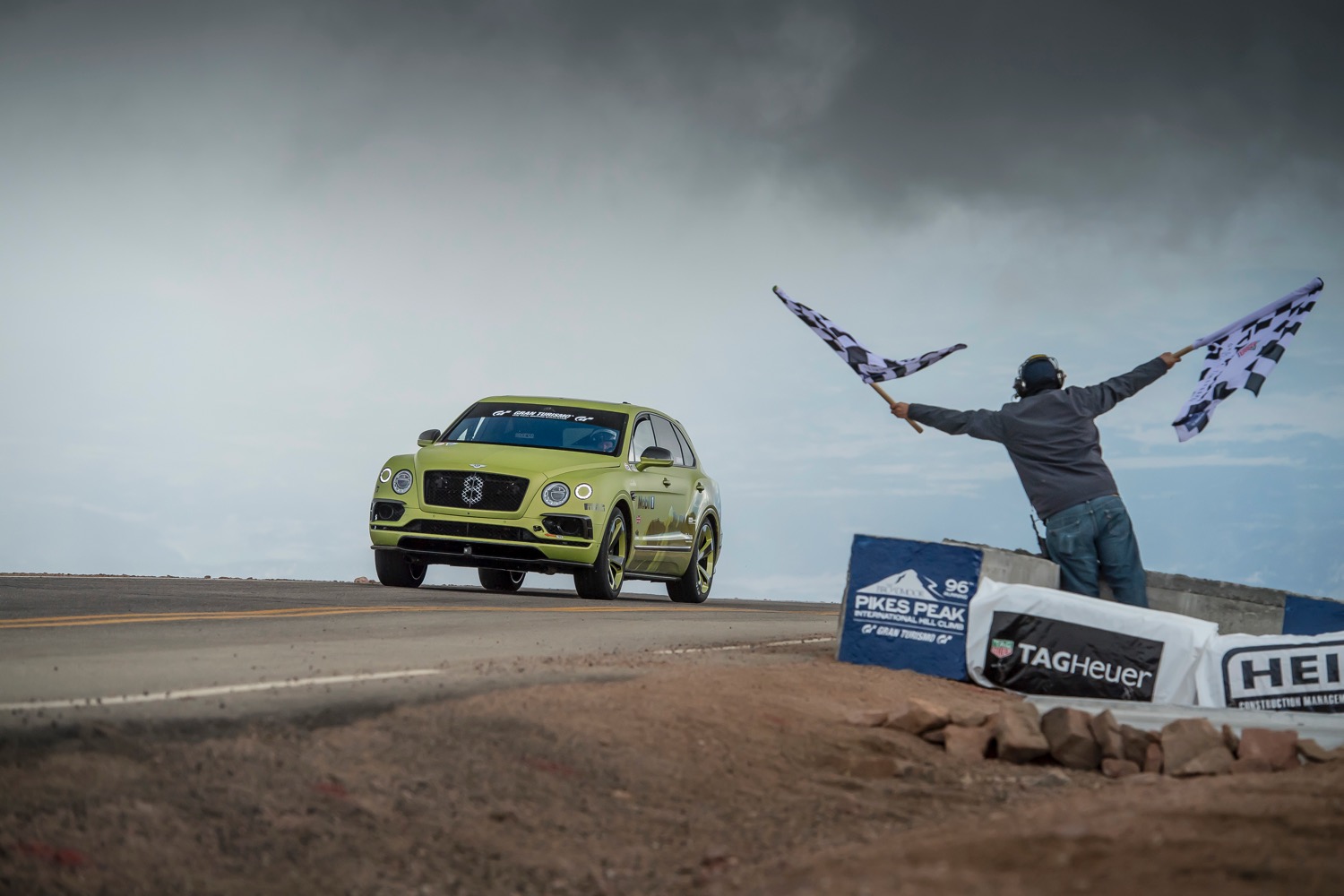 Bentley Bentayga at Pikes Peak 2018