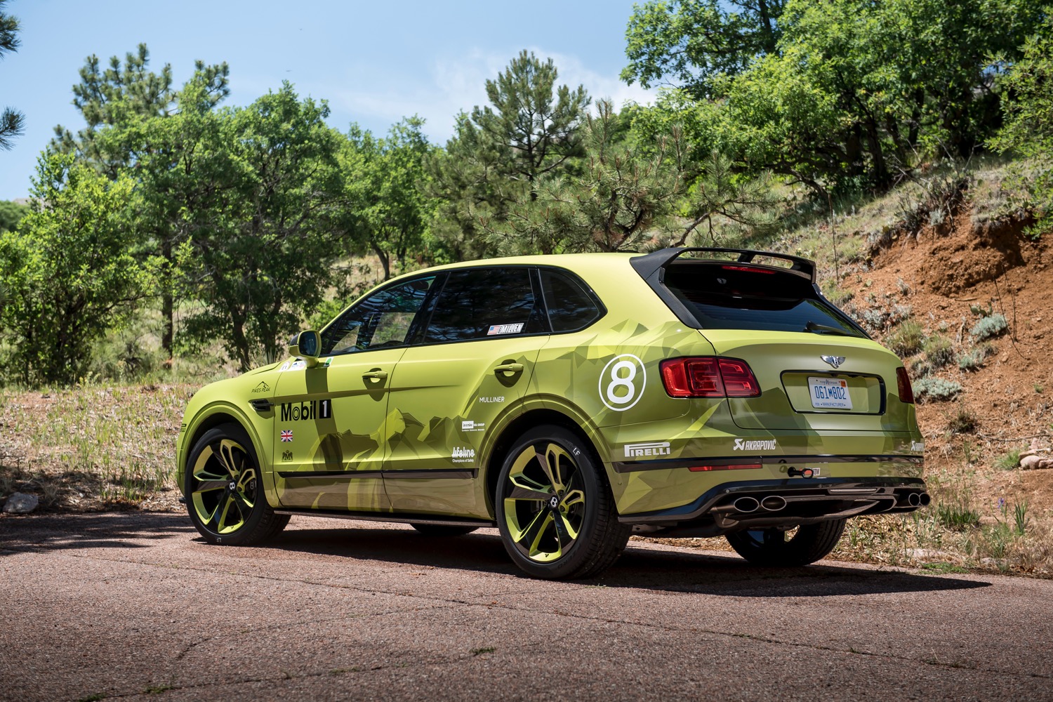 Bentley Bentayga at Pikes Peak 2018