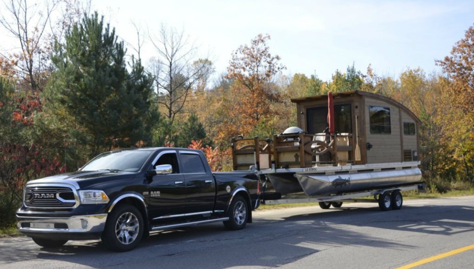 daigno solar powered houseboat 08