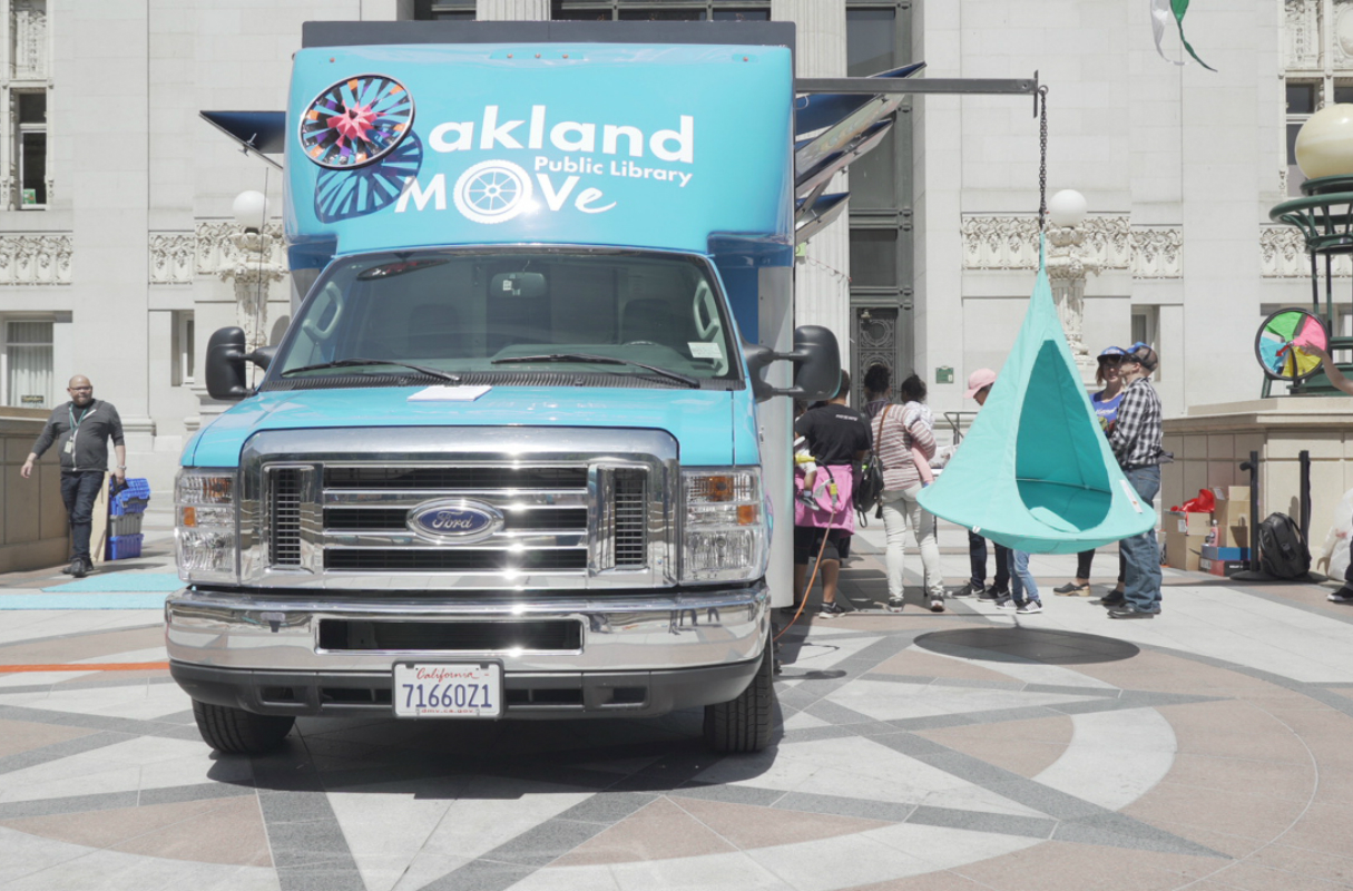 winnebago electric bloodmobile oakland move front