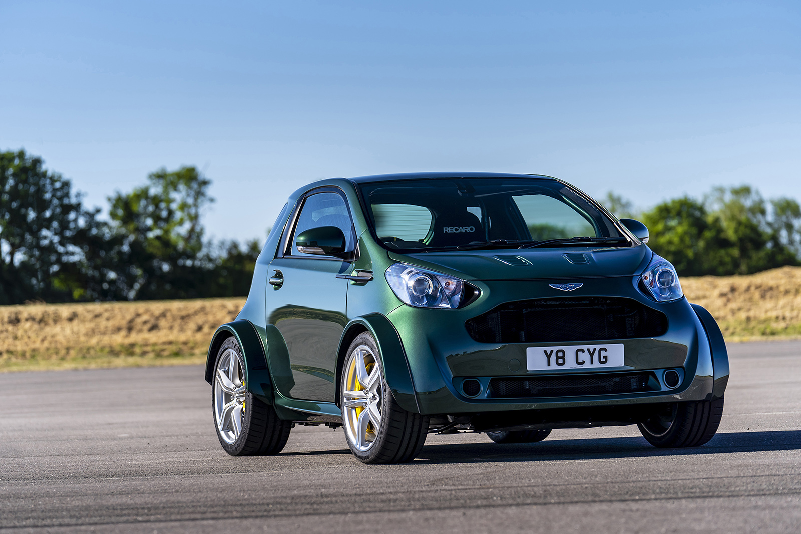 aston martin shoehorns the v8 vantage ss kit into a cygnet for goodwood 2018  3