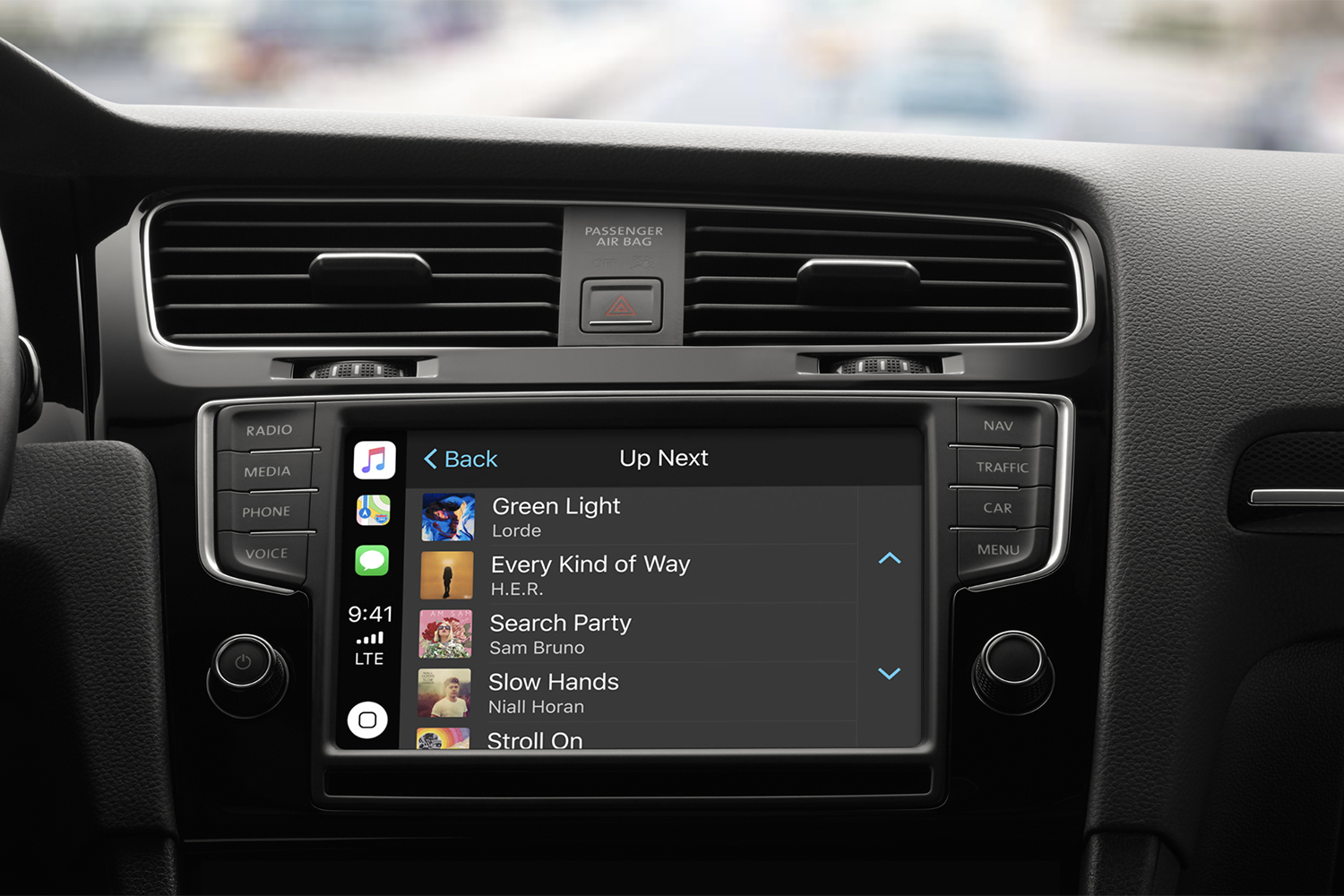 what is apple carplay new 4