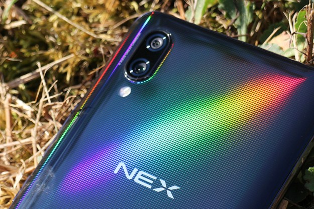 vivo nex s review full grass feat