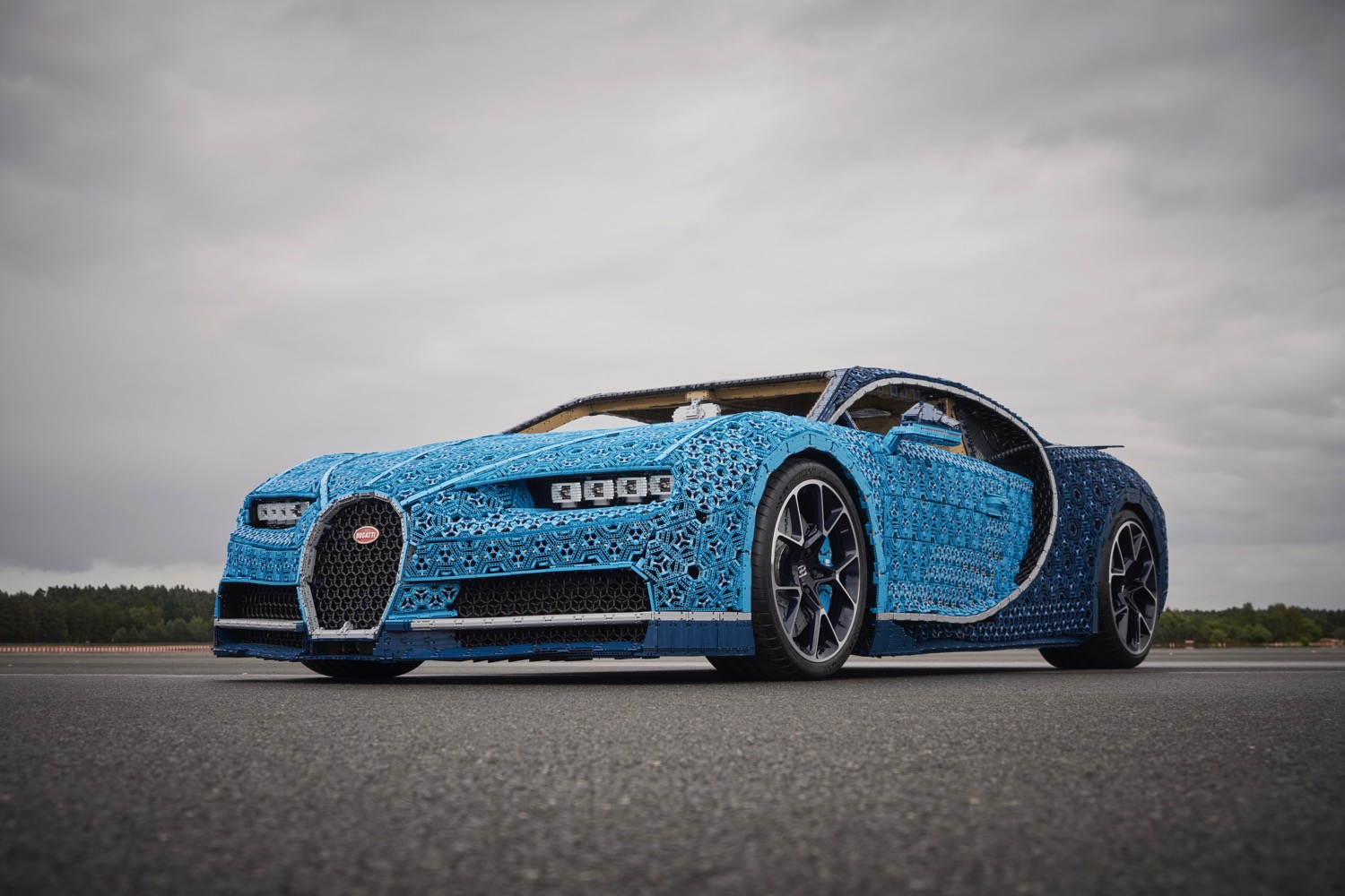 Life-size Lego Bugatti Chiron