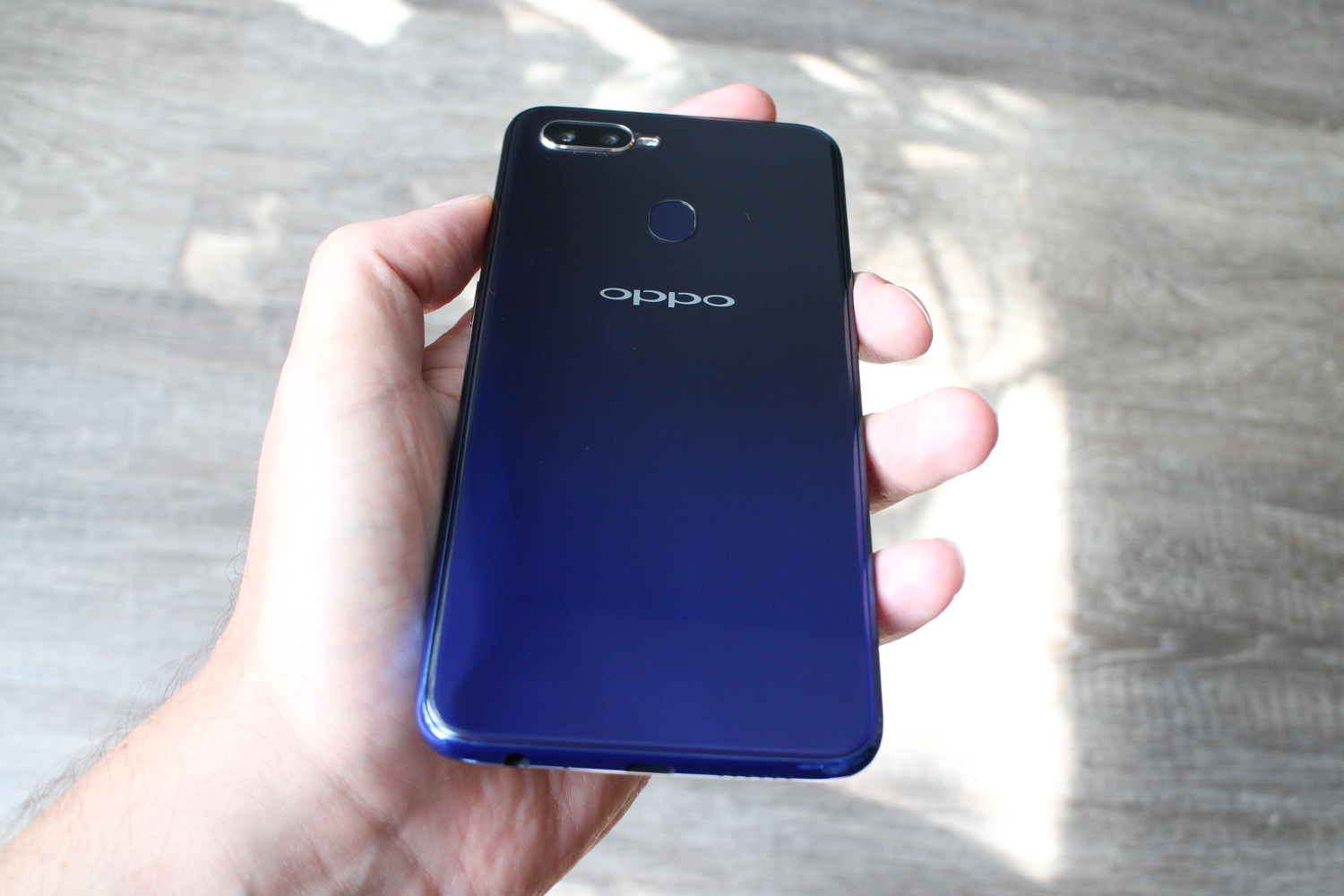 Oppo F9