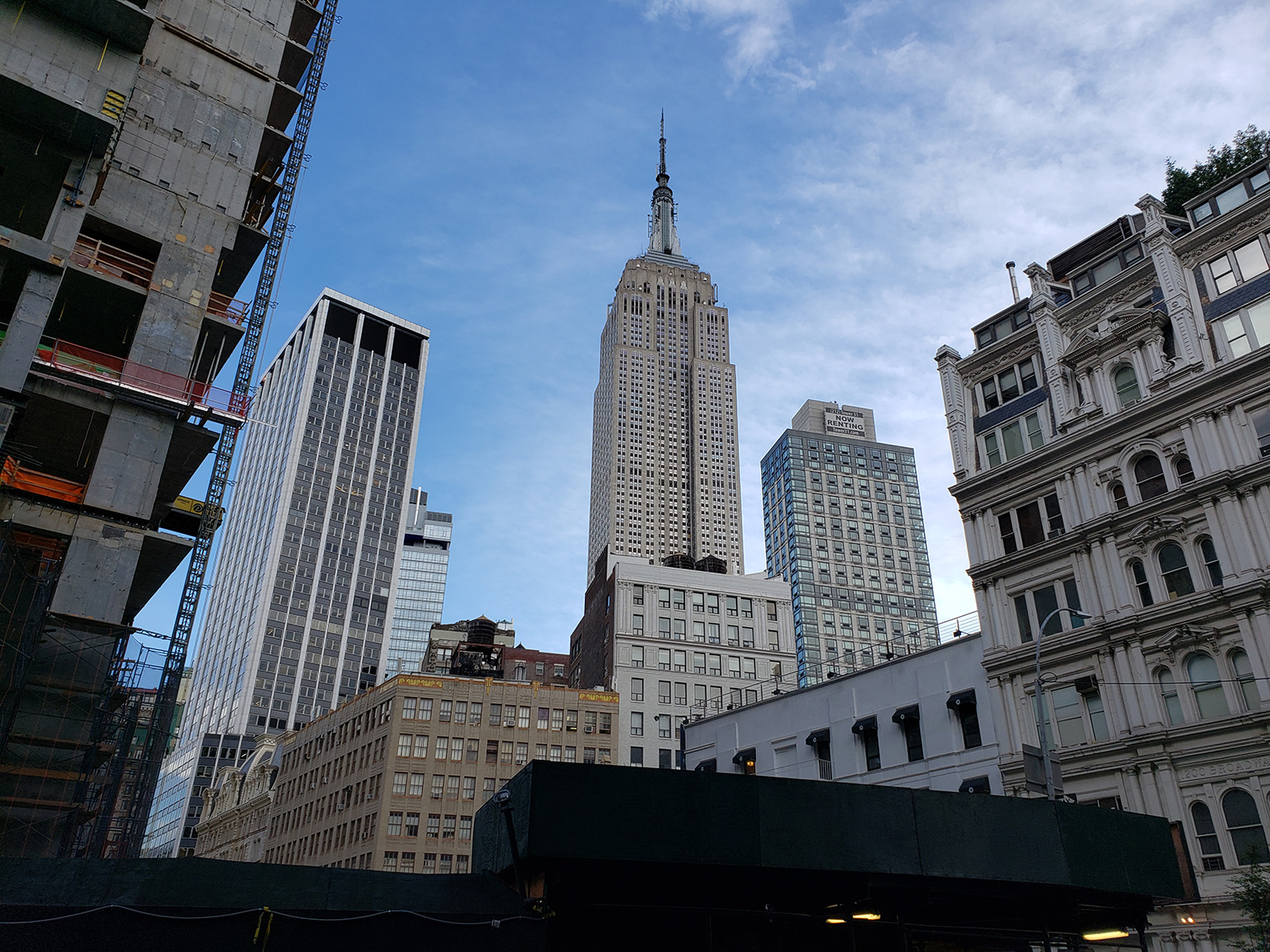 note 9 photo empire state