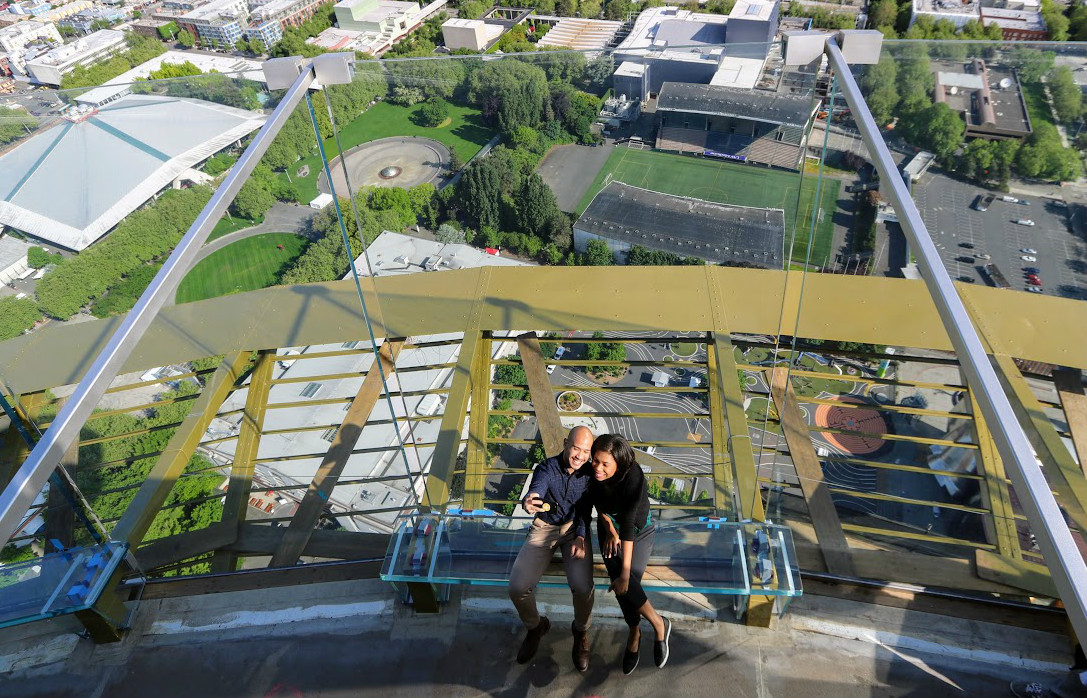 seattle space needle now has a revolving glass floor 4