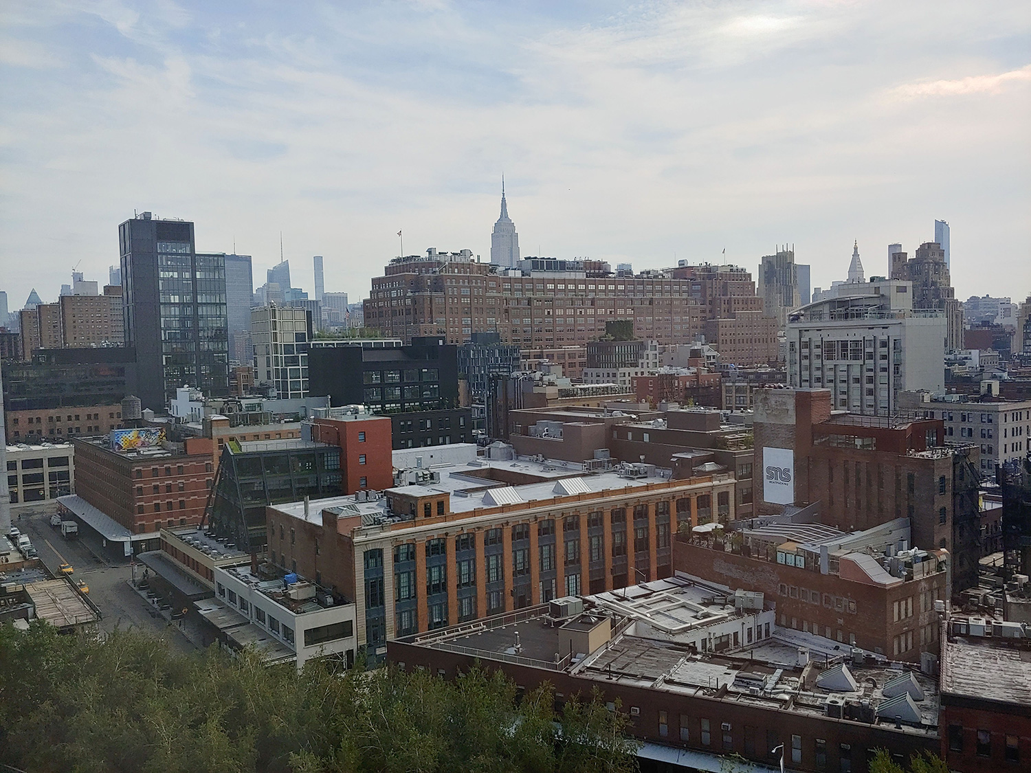 lg v35 thinq review v 35 photo city skyline