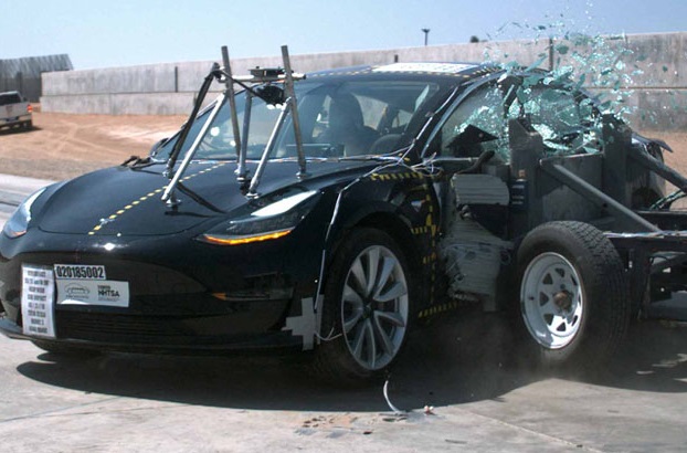 Tesla Model 3 crash test