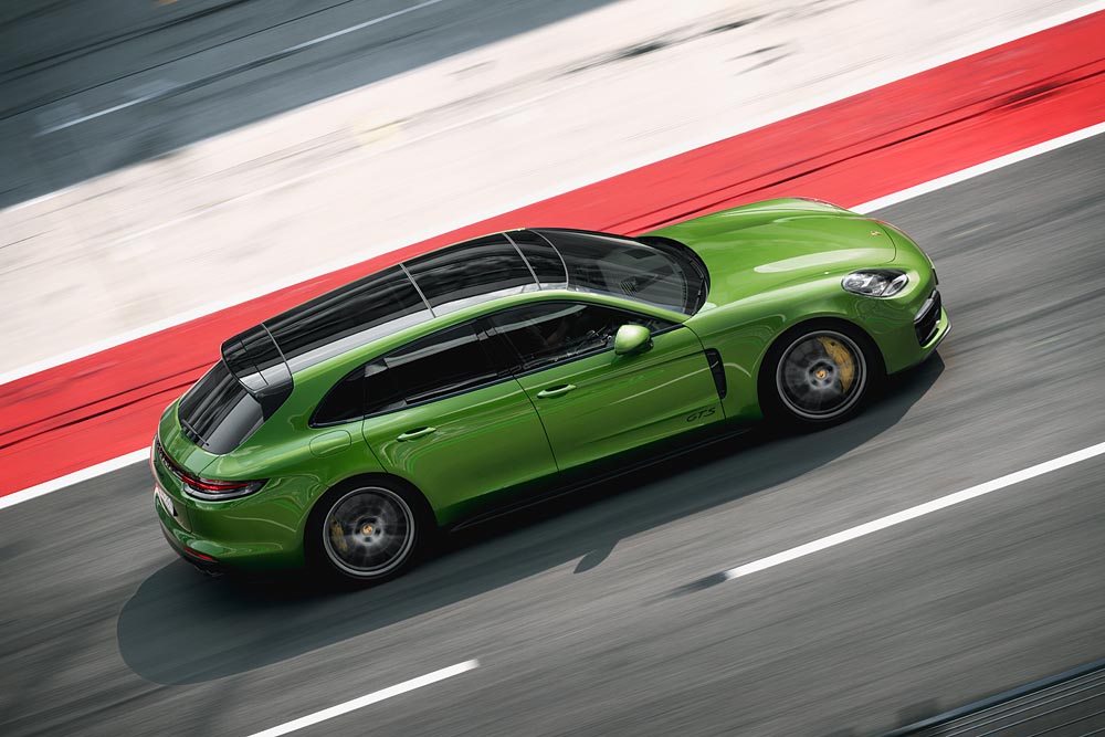 2020 Porsche Panamera GTS