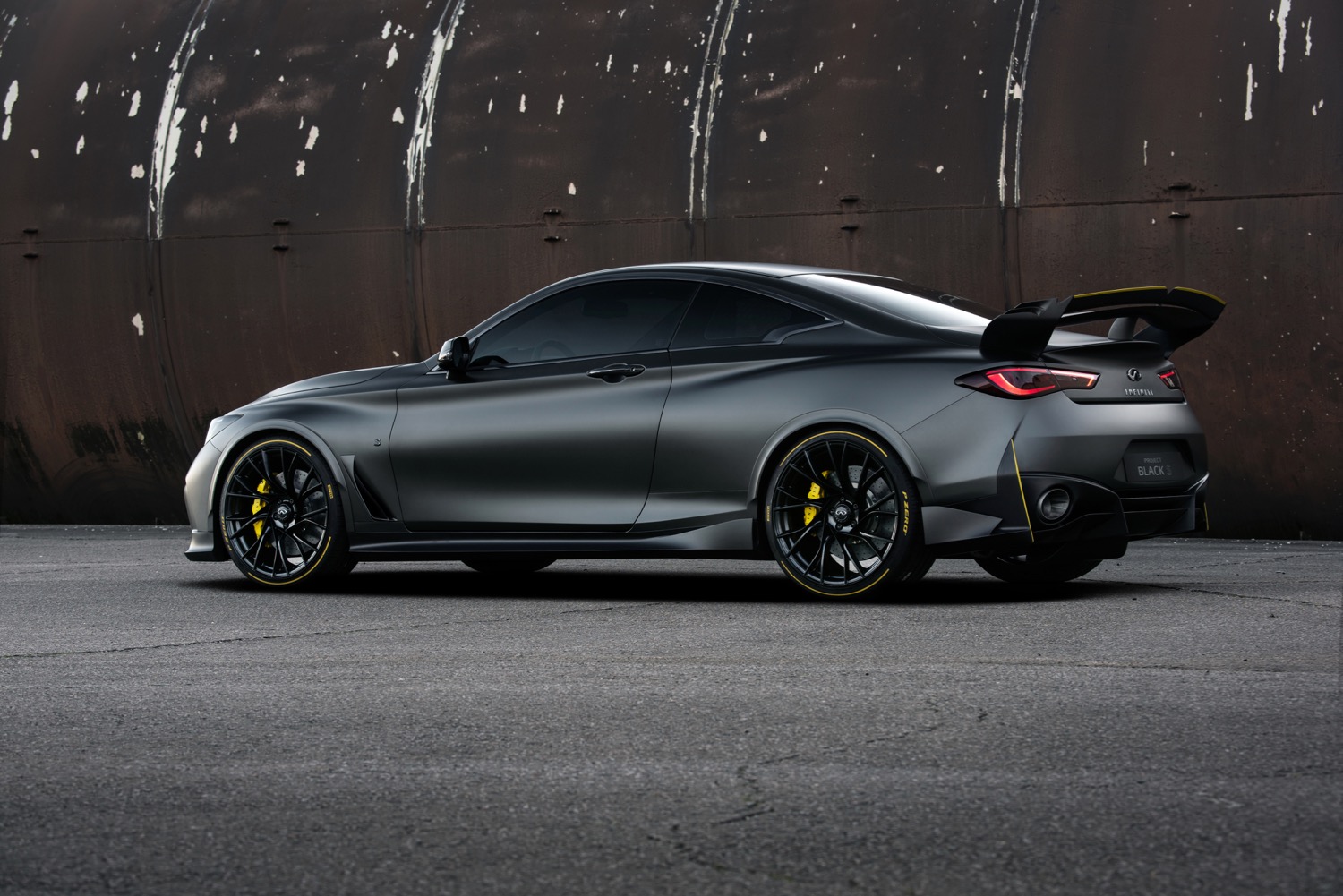 Infiniti Project Black S prototype