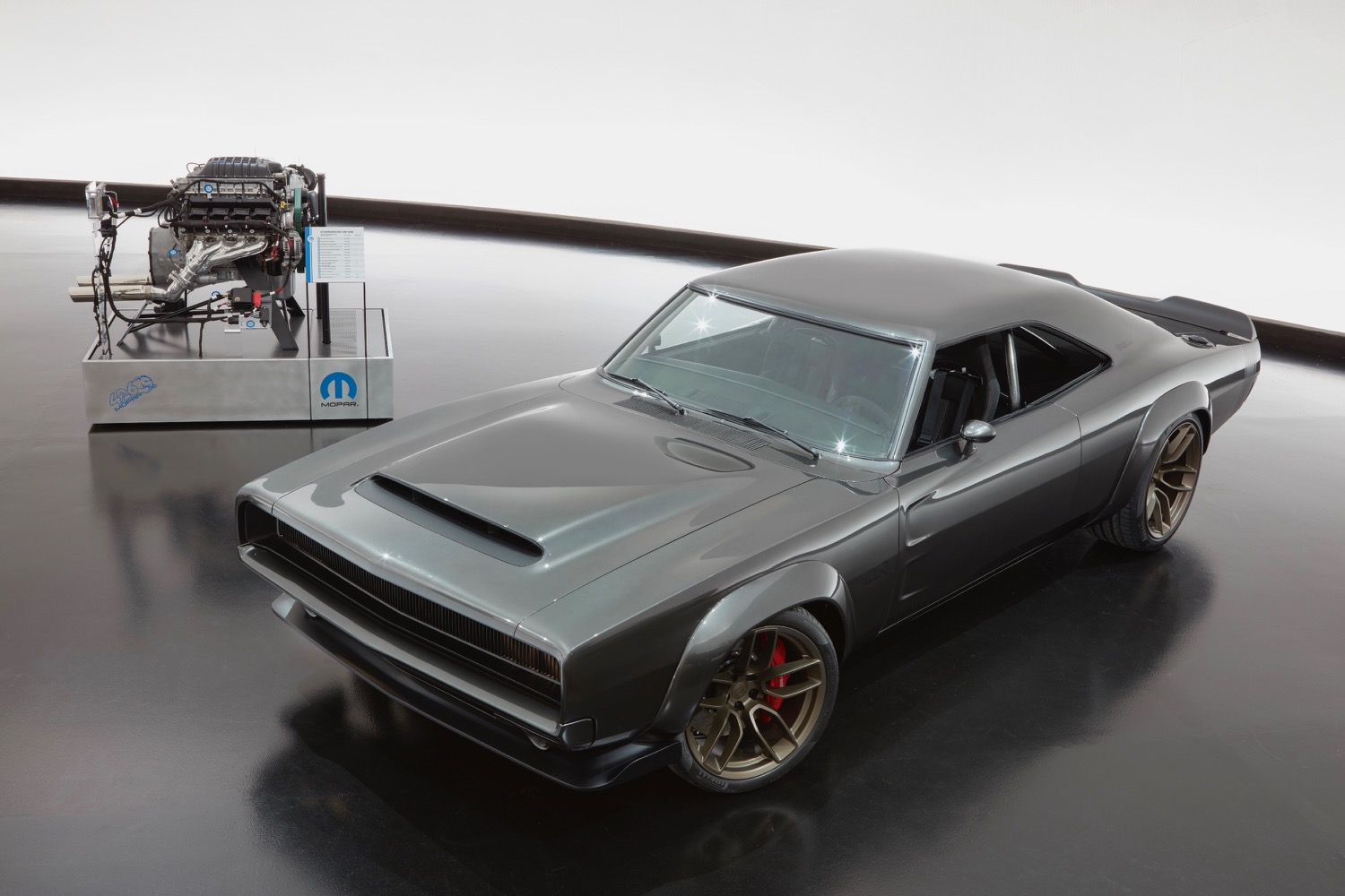 Dodge Super Charger and Hellephant V8 engine