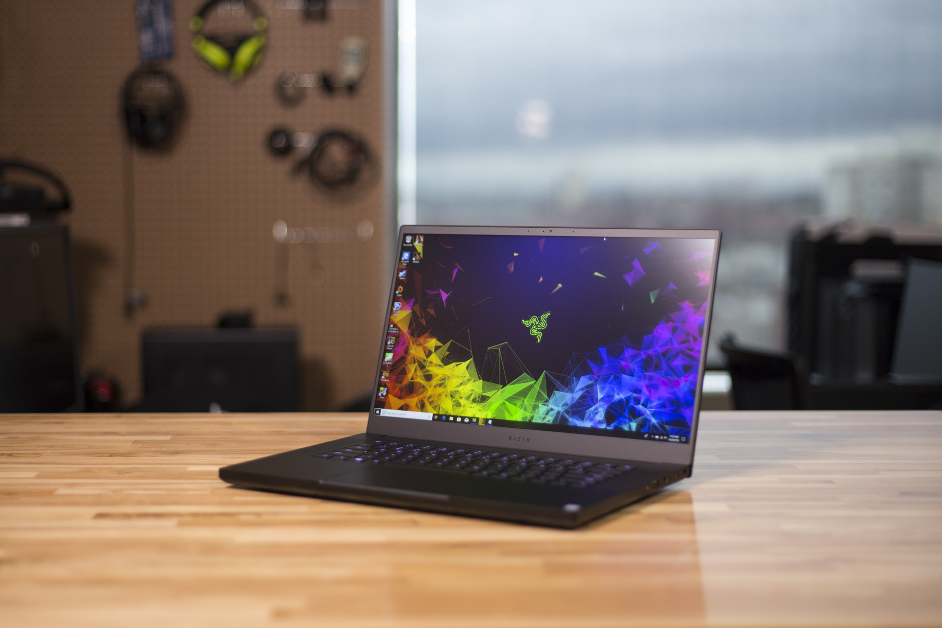 Razer Blade base model compared