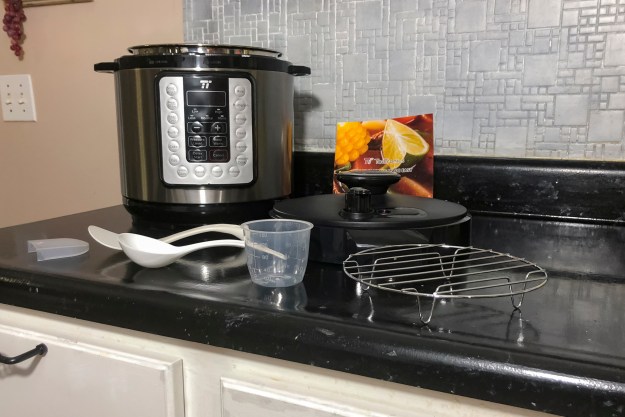 TaoTronics 10-in-1 Pressure Cooker review