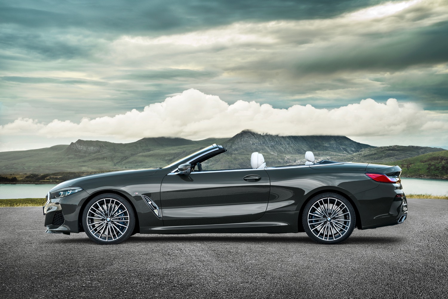 2019 BMW 8 Series convertible