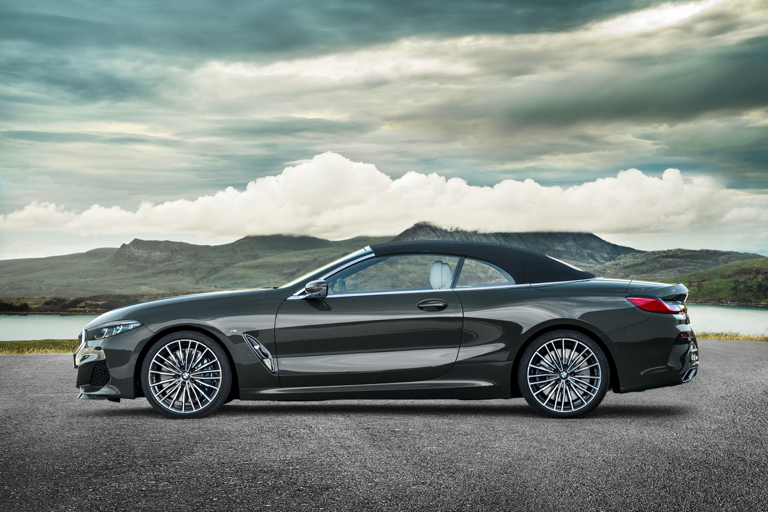 2019 BMW 8 Series convertible