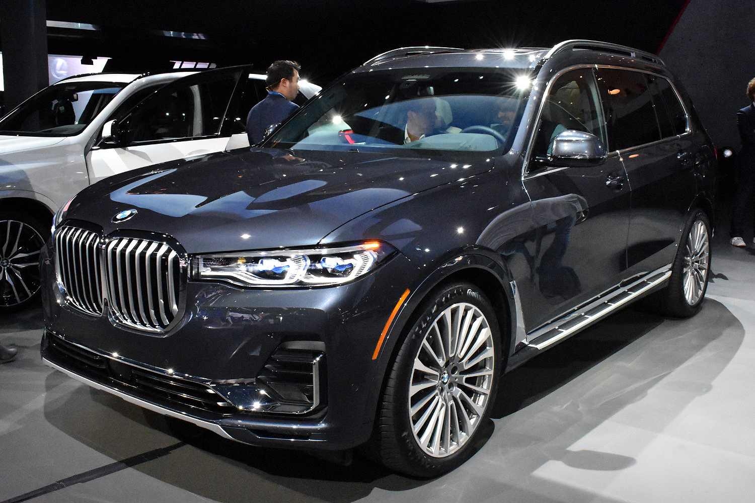 2020 bmw x7 news pictures specs performance price se 2