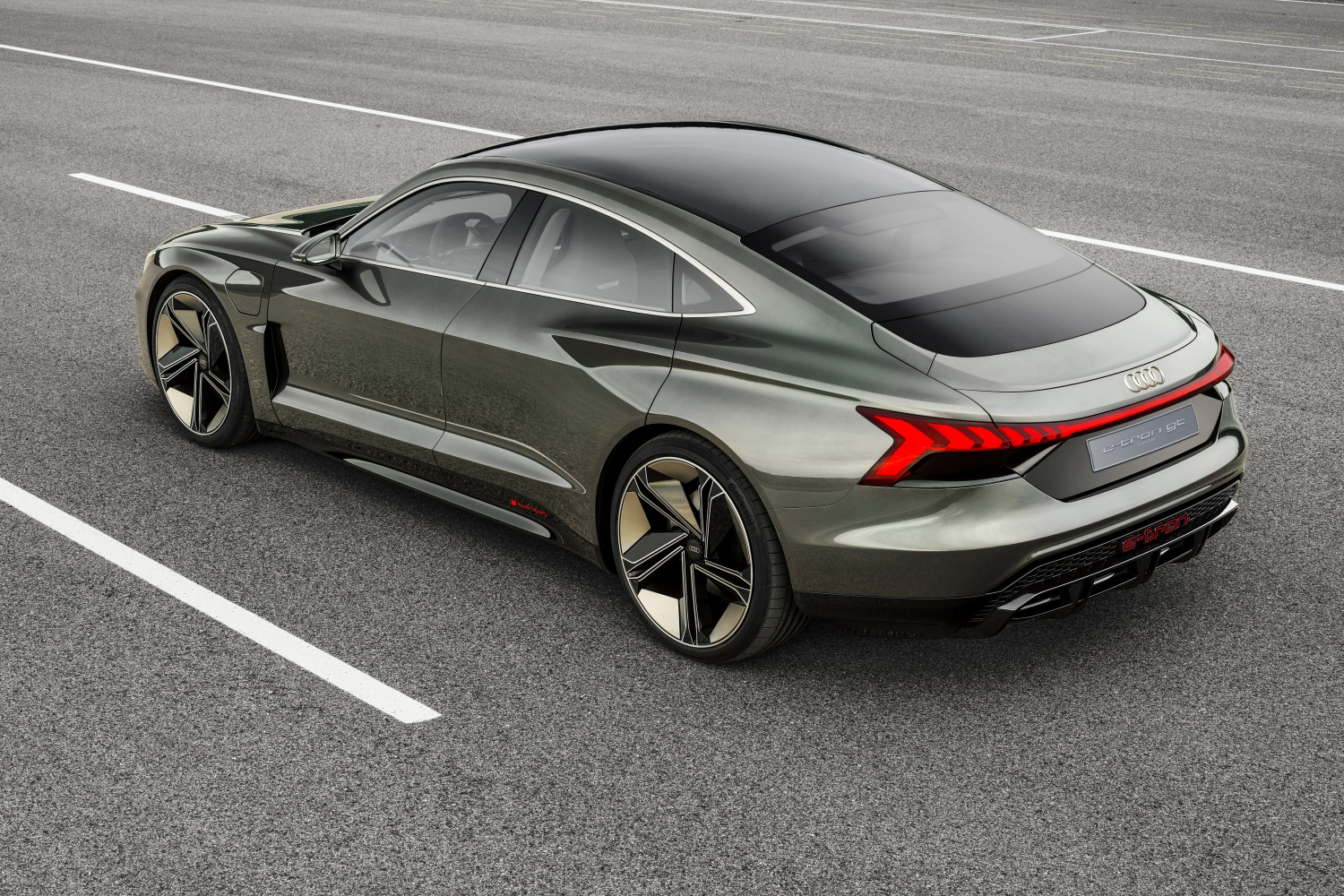 audi etron gt concept production 2020 small e tron 5104