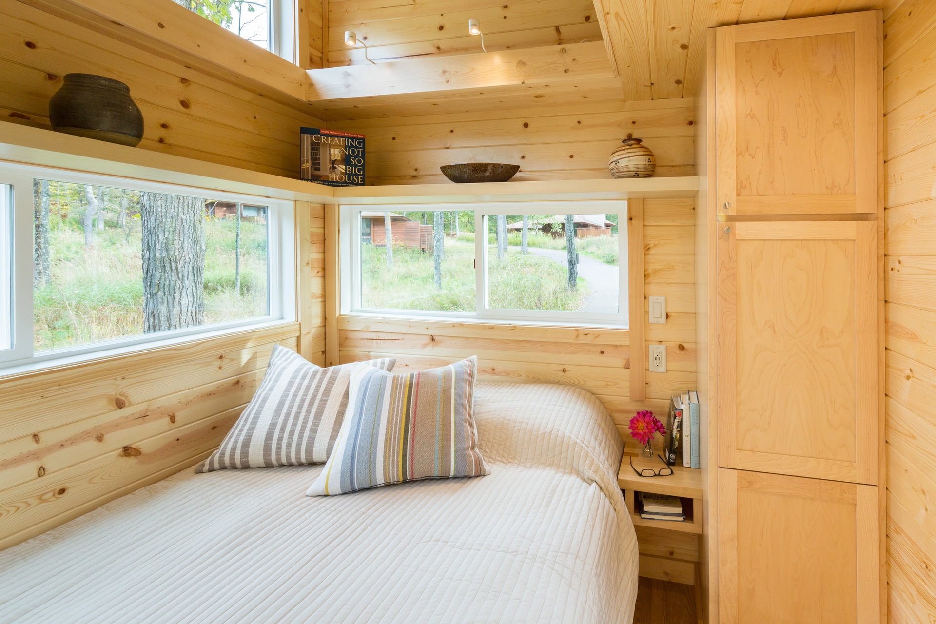 escape tiny home airbnb rentals 5c1a5ce6aebf4211ff0260cc 1920 1280