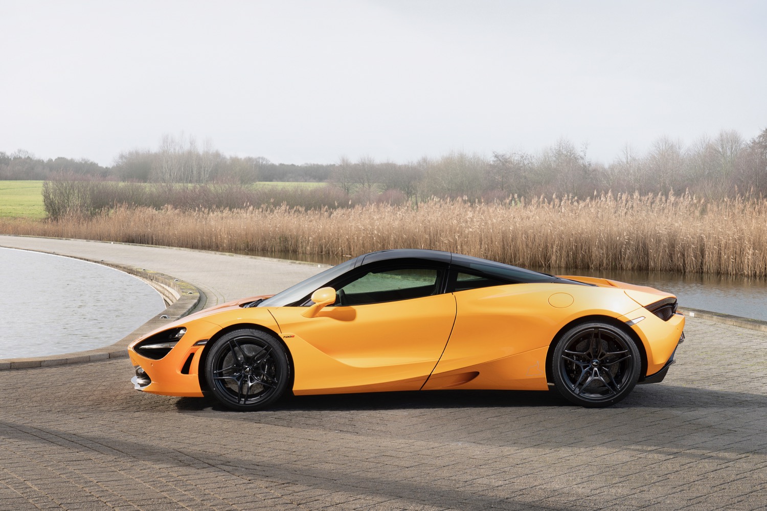 McLaren 720S Spa 68