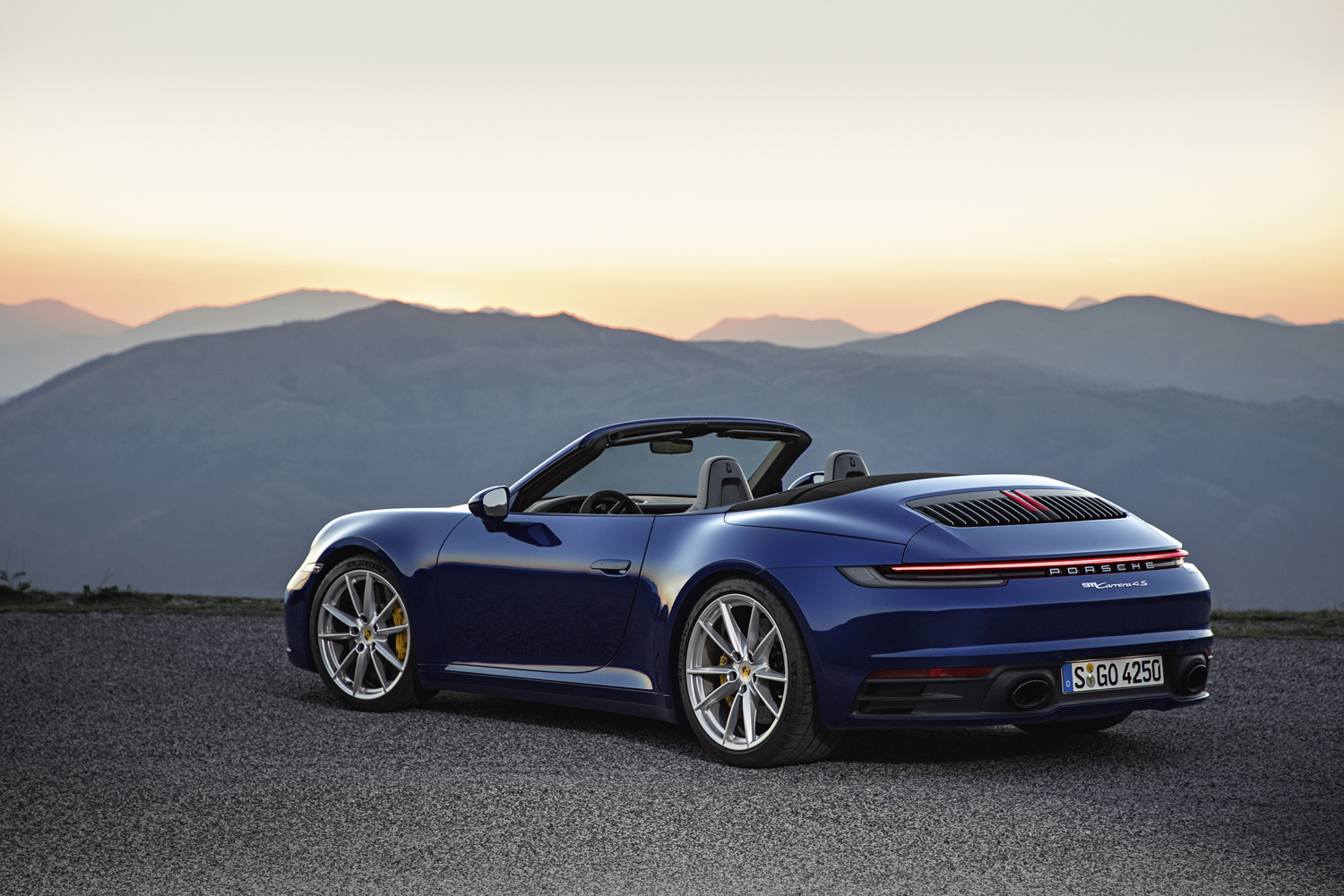 2020 Porsche 911 S Cabriolet