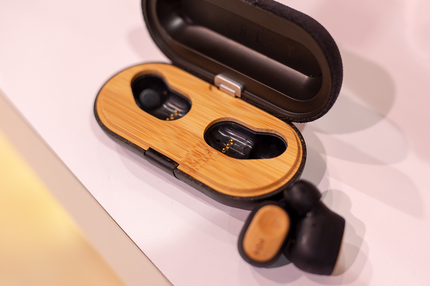 house of marley ces 2019 news hom earbuds 4