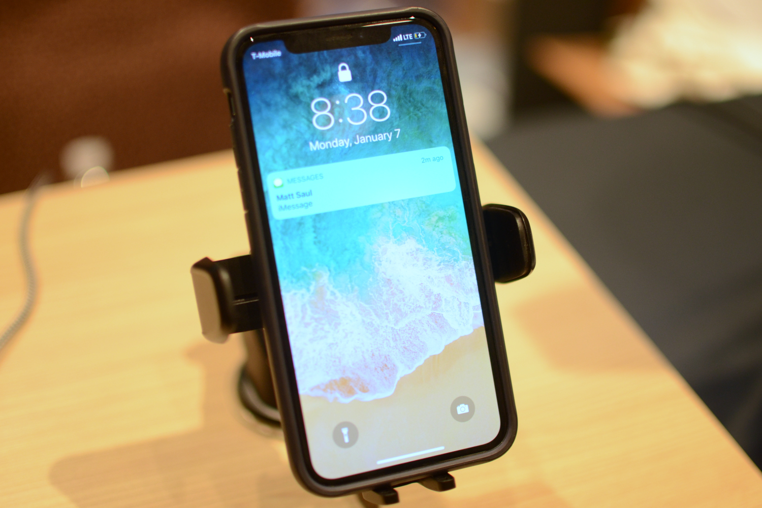 most interesting mobile accessories ces 2019 iottie auto sense mount