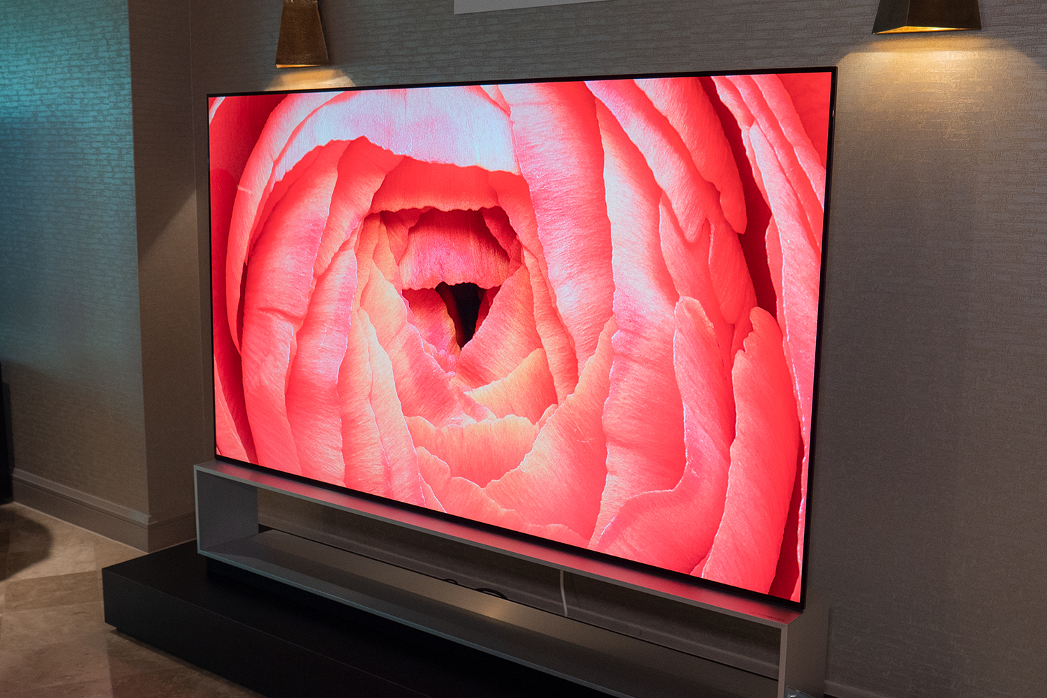 LG 8K 88-INCH Z9 OLED