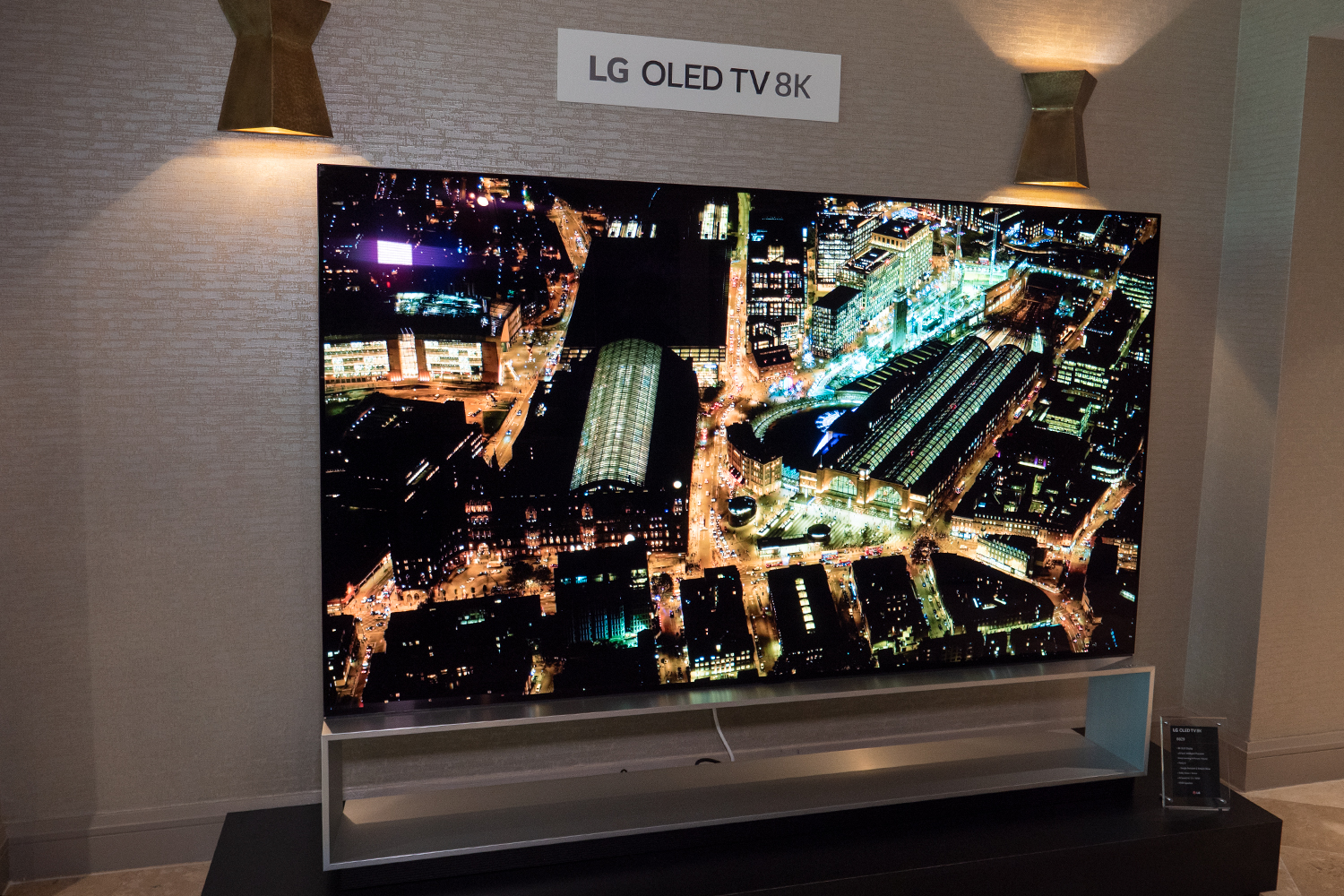 LG 8K 88-INCH Z9 OLED