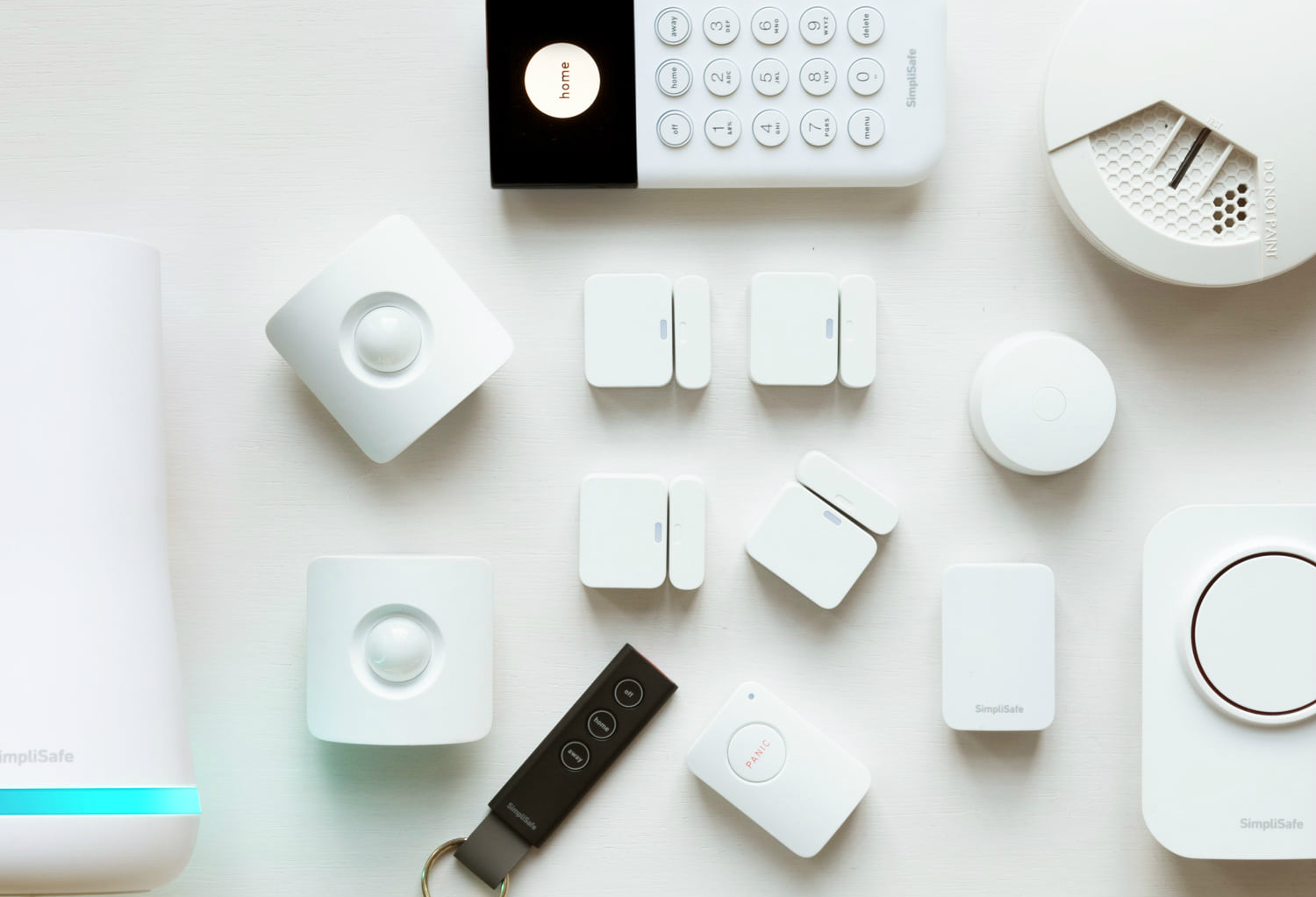 simplisafe home security system deals the haven 14 piece by