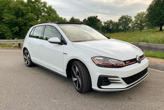 2019 Volkswagen Golf GTI Review