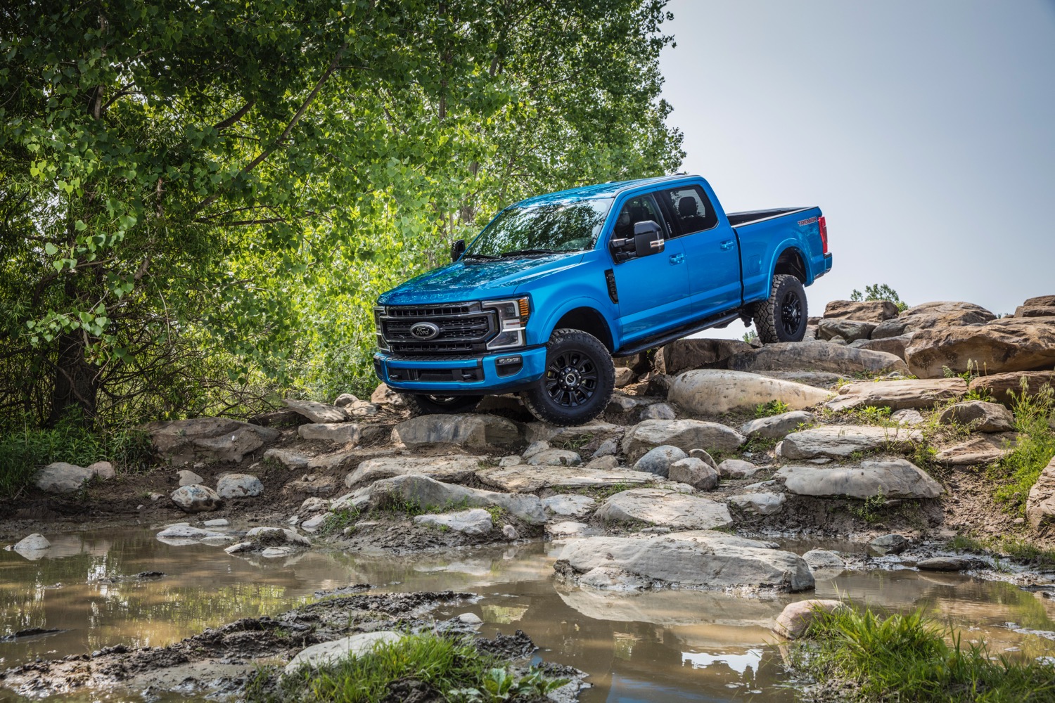 2020 ford f series super duty tremor off road package