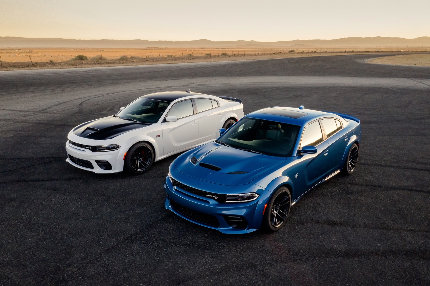 2020 dodge charger srt hellcat widebody and scat pack  left right