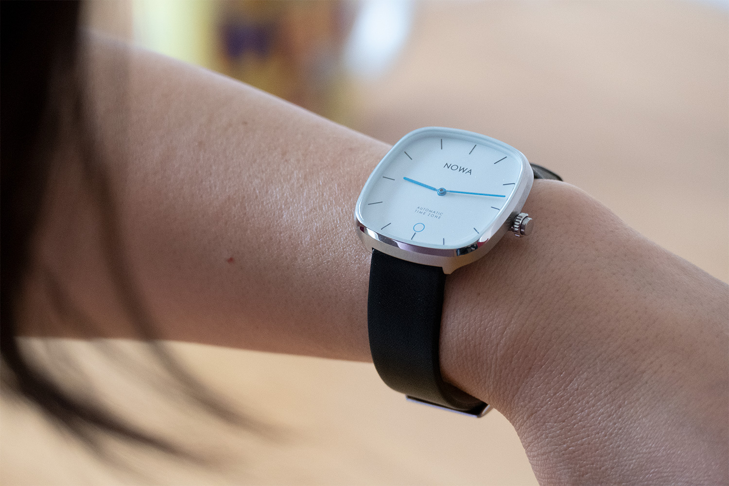 nowa superbe smartwatch fitness tracker