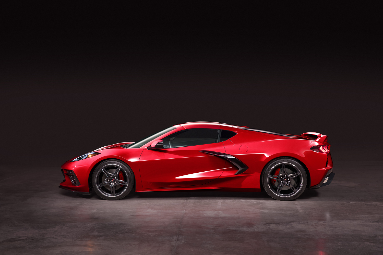 mid engined chevrolet corvette news rumors specs 2020 stingray