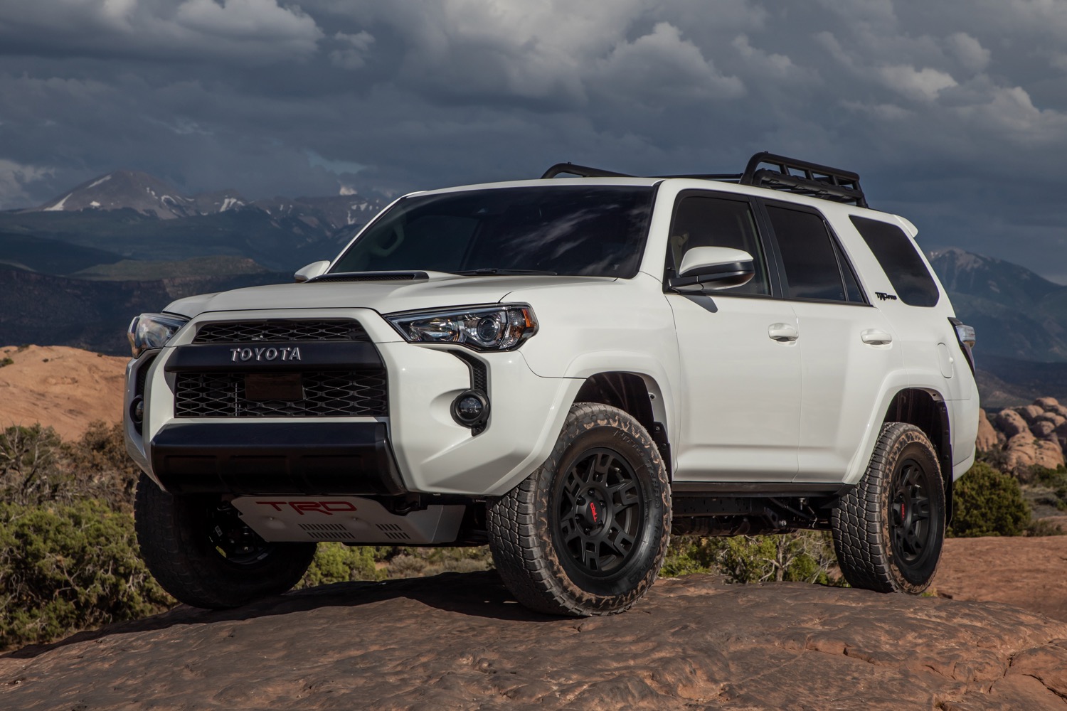 2020 toyota 4runner photos specs and pricing