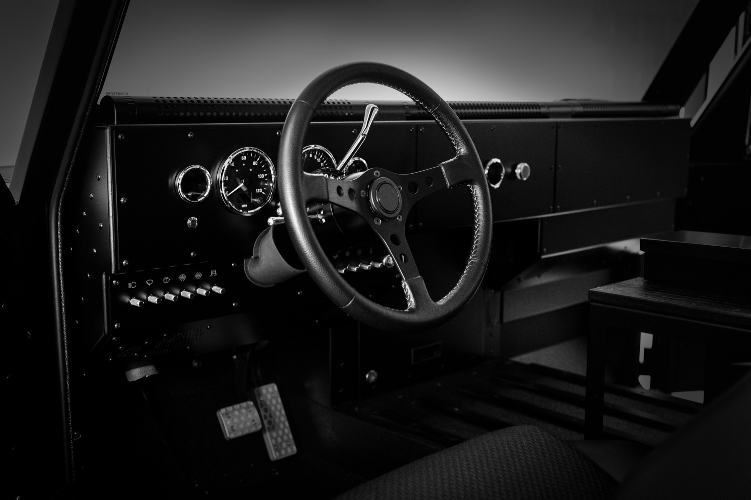 bollinger motors announces b2 electric pickup truck b1