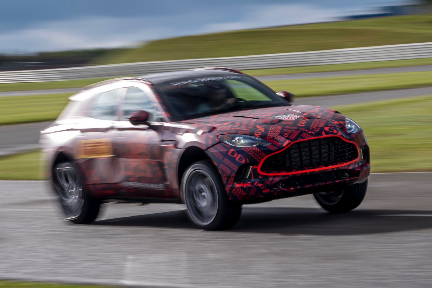 aston martin dbx engine specifications horsepower torque prototype