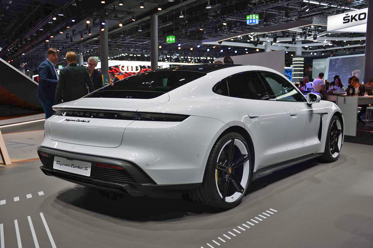 2020 porsche taycan photos and specs dt 7