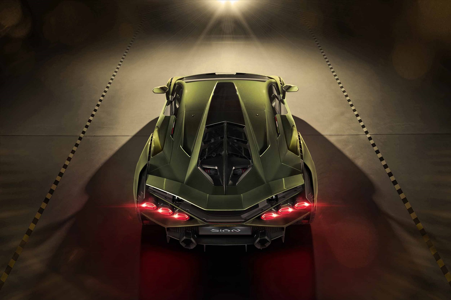 2020 lamborghini sian is a high tech hypercar with hybrid power