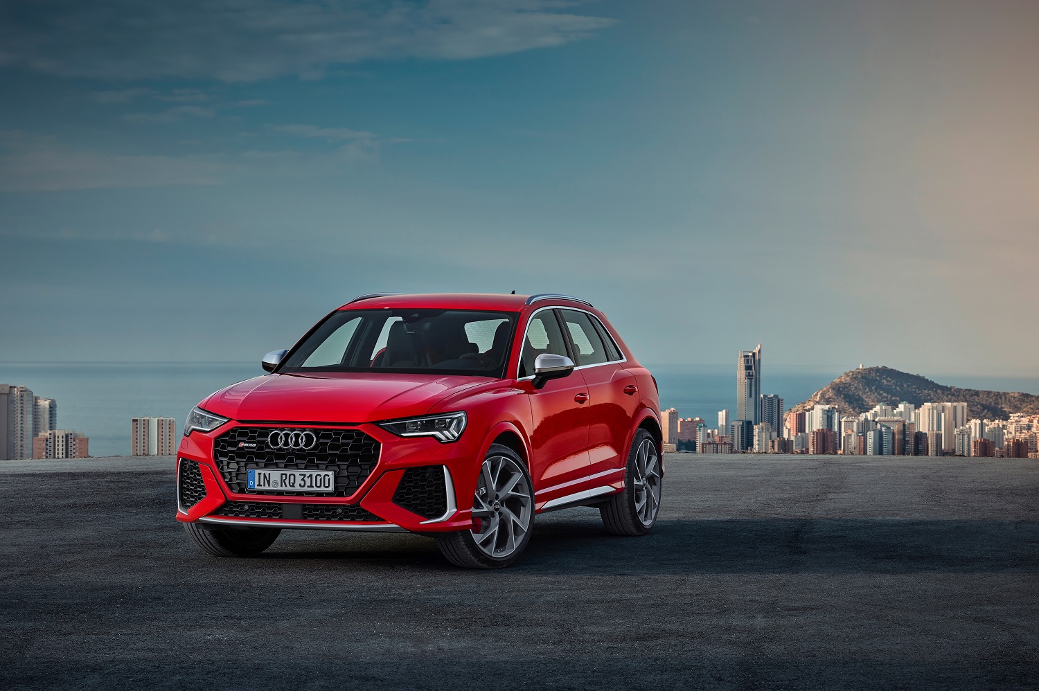 2020 audi rs q3 sportback keep five cylinder engine rsq3 000003