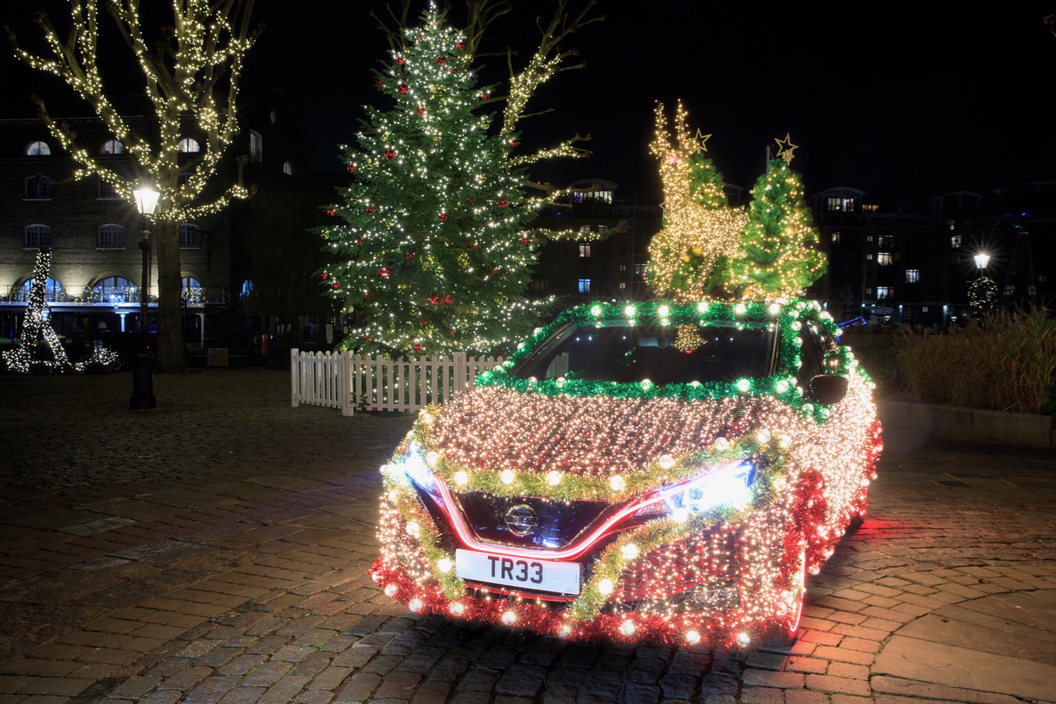 nissan leaf electric car turned into mobile christmas tree