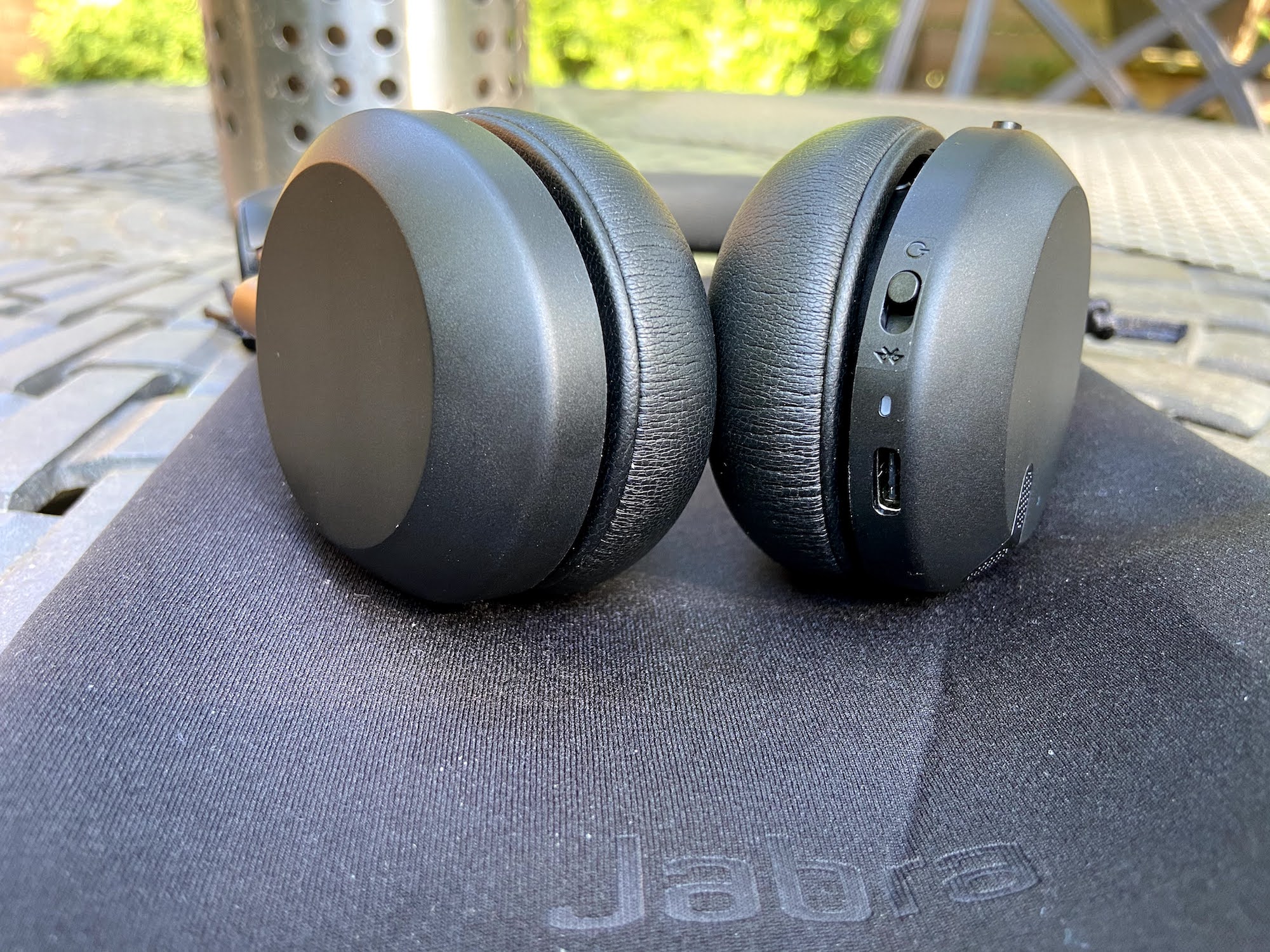 Jabra Elite 45h headphones