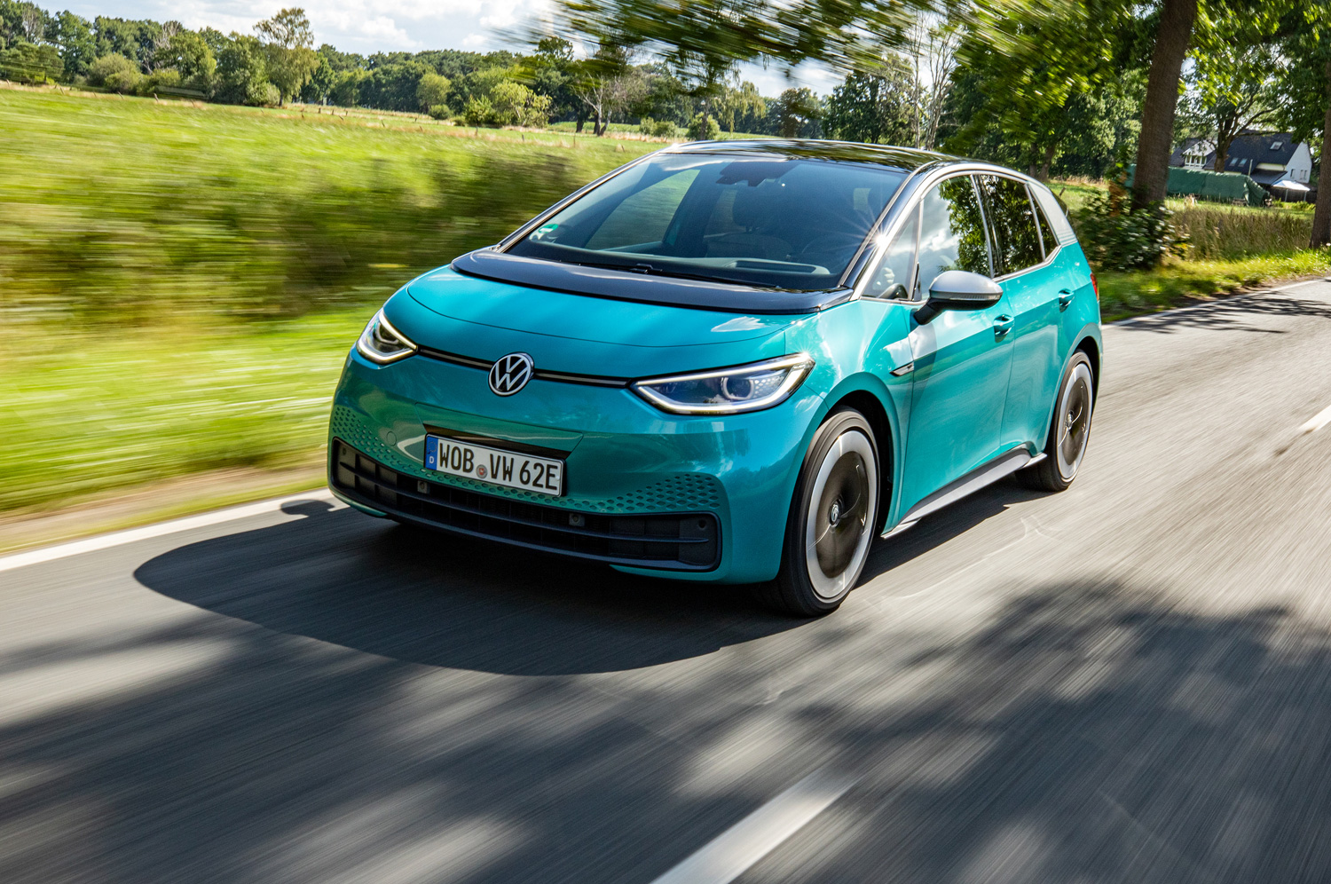 2020 volkswagen id3 review firstdrive gallery4