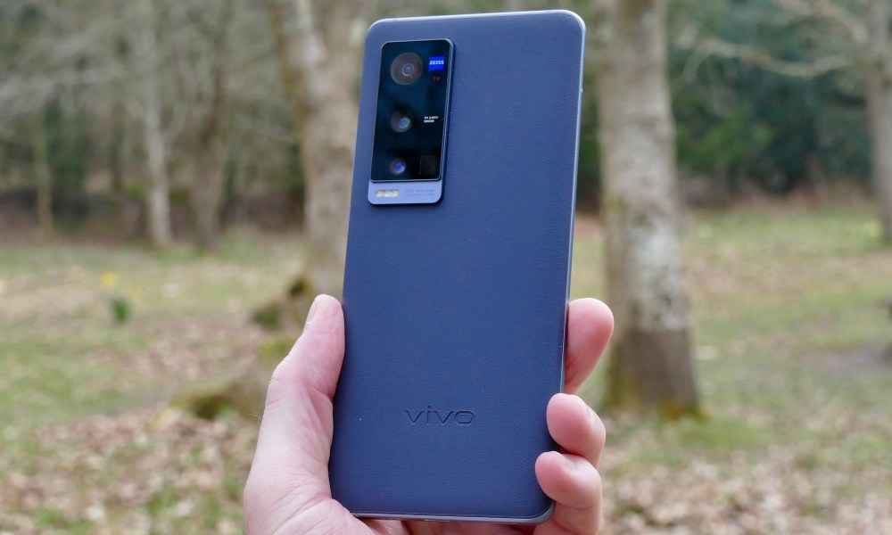 vivo x60 pro plus review hand back