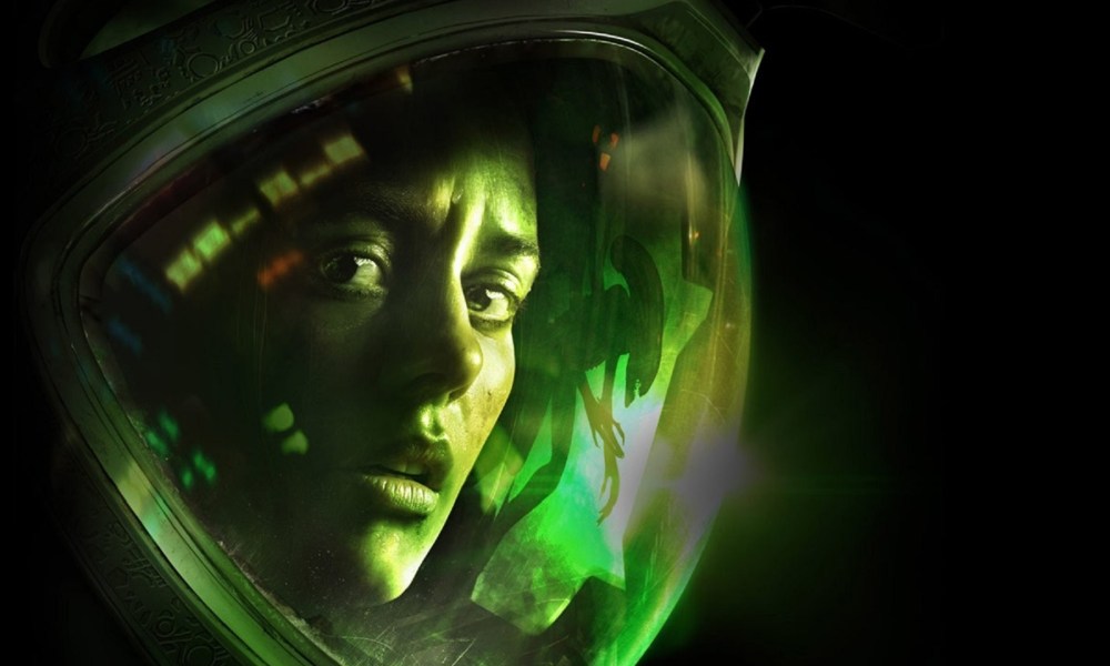 A female astronaut looking to her right with a scared expression in the game Alien: Isolation.