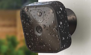 Blink Outdoor cam wet from the rain.