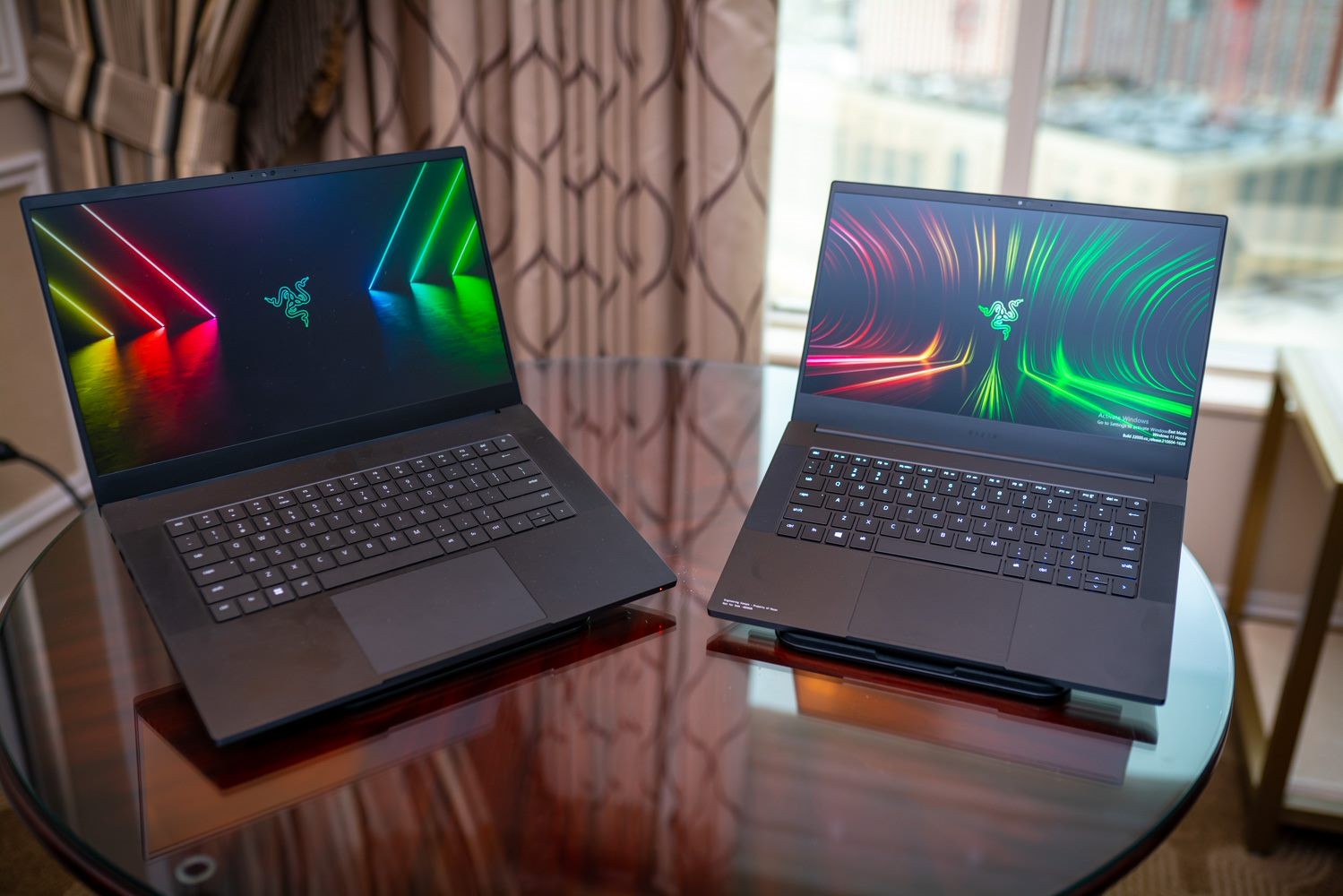 razer blades now include better webcam 4k 144hz screen blade 14 15 17